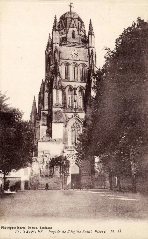 Saintes - Facha da Igreja de São Pedro — Fototipia Marcel Delbou, Bordeaux, n°77 - Frente