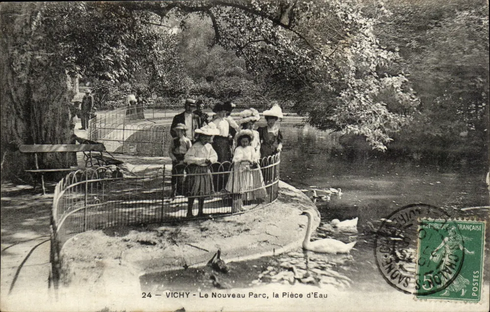 Vichy — Der Neue Park, Die Wasserstelle — Verlag S.A. Vichy - Vorderseite