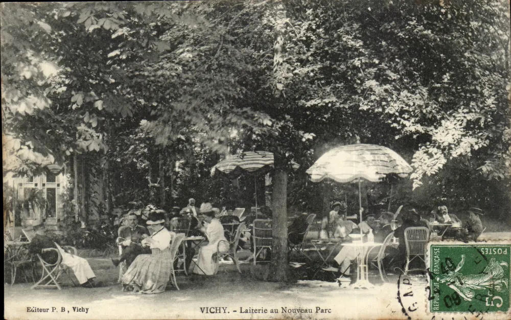 Vichy - Lactaria en el Nuevo Parque — Editor P. B., Vichy - Anverso