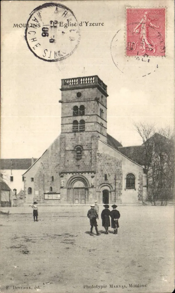 Igreja de Yzeure — Moulins — F. Desvaux, ed. Fototipia Marnas, Moulins - Frente