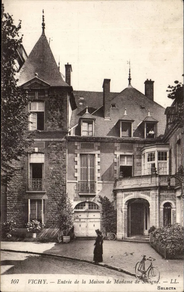 Vichy — Eingang zur Villa der Madame de Sévigné — LL. SELECTA - Vorderseite