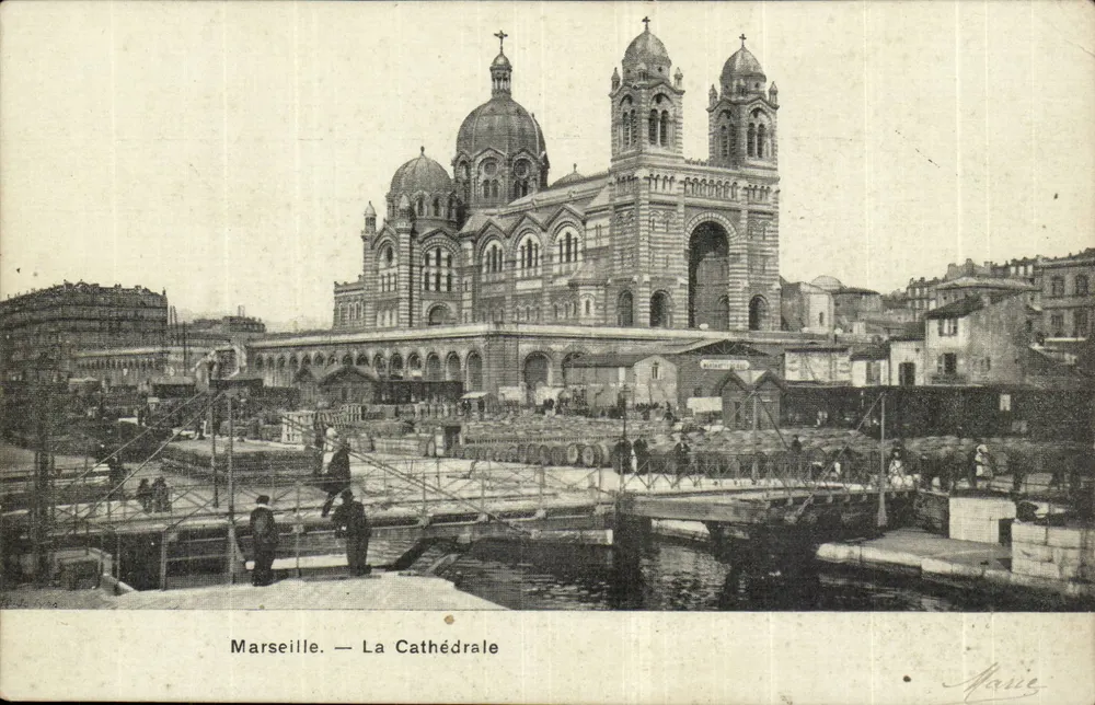 Marseille — De Kathedraal — Maive - Voorkant