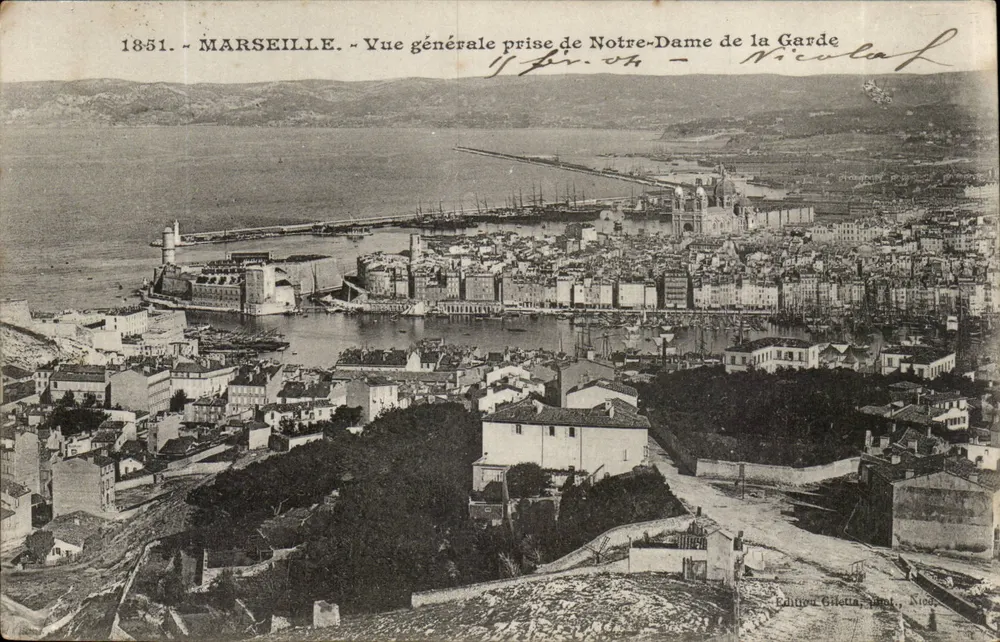 Marseille — Allgemeine Ansicht vom Notre-Dame de la Garde — Edition Gilletta, Nice - Vorderseite