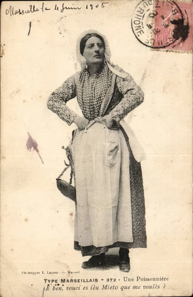 Marseille — Une Poissonnière — Phototypie E. Lacour, n°372 - Recto