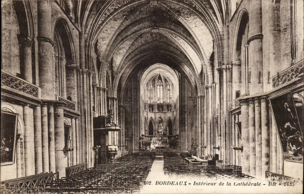 Bordeaux — Interior da Catedral — Bloc Frères, n° 402 - Frente