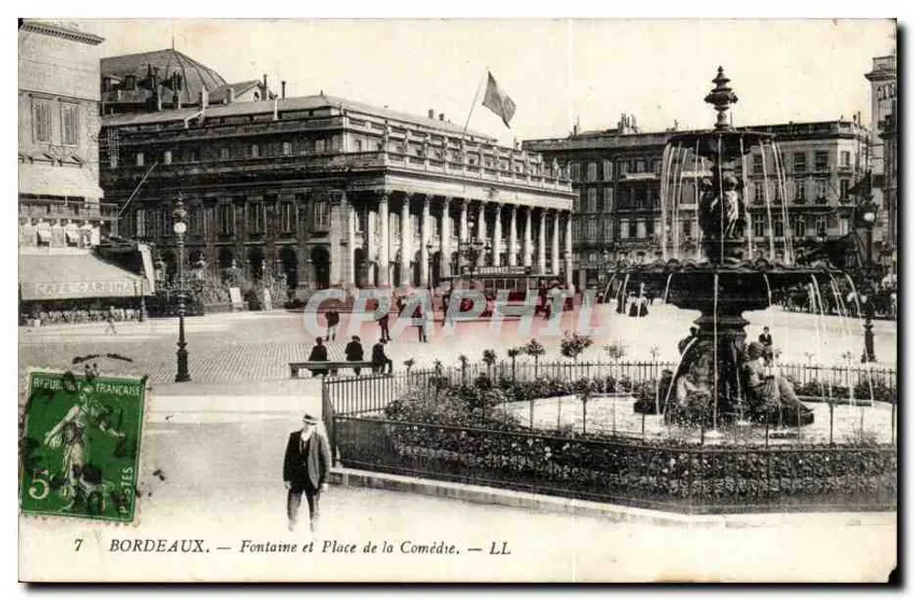 Bordeaux — Fontäne und Place de la Comédie — LL - Vorderseite