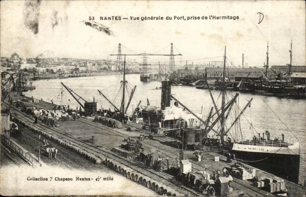 NANTES — Allgemeiner Blick auf den Hafen, vom Hermitage — Sammlung Chapeau Nantes - 47e millié - Vorderseite