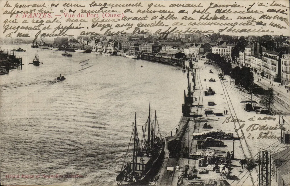 NANTES — Vista do Porto (Oeste) — Grand Bazar e Nouvelles Halles - Frente