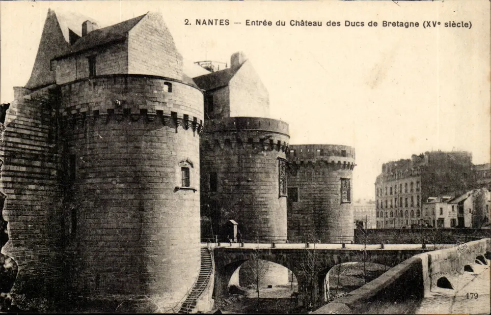 NANTES — Eingang zum Schloss der Herzöge von Bretagne (15. Jahrhundert) — G. Chapeau, Verlag Nantes, Nr. 179 - Vorderseite