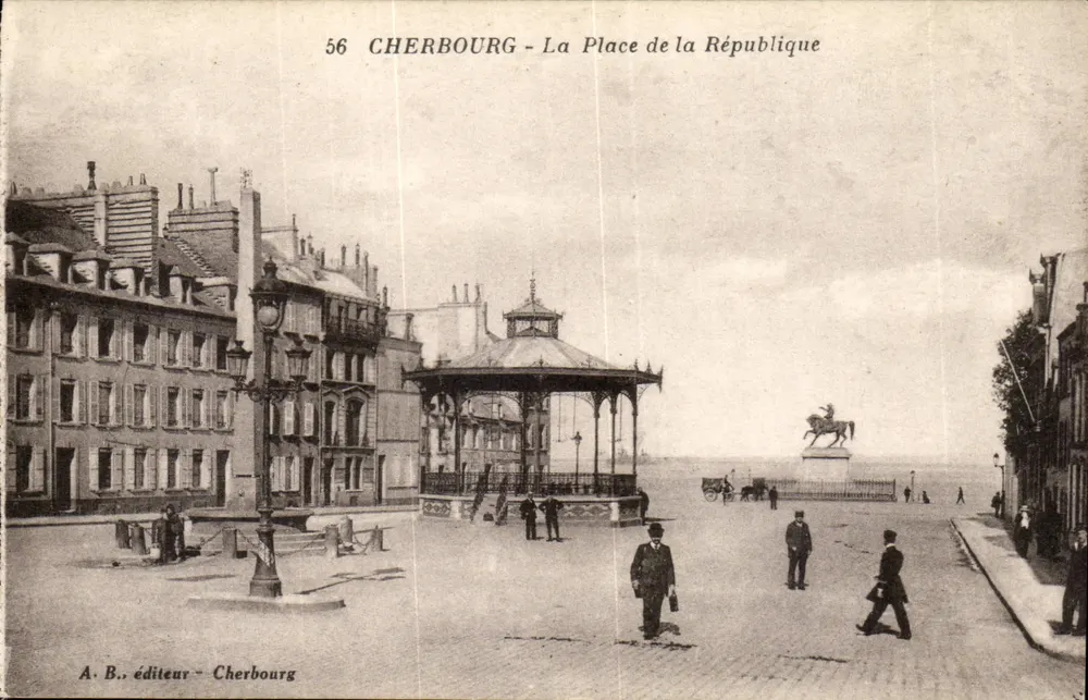 Cherbourg - A Praça da República — editor A.B. n°56 - Frente