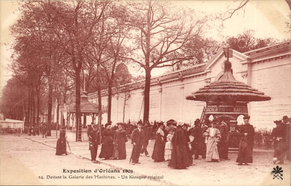 Ausstellung Orléans 1905 — Vor der Maschinenhalle — Ein Originalkiosk — Exklusive Ausgabe M. Marton, Orléans - Vorderseite