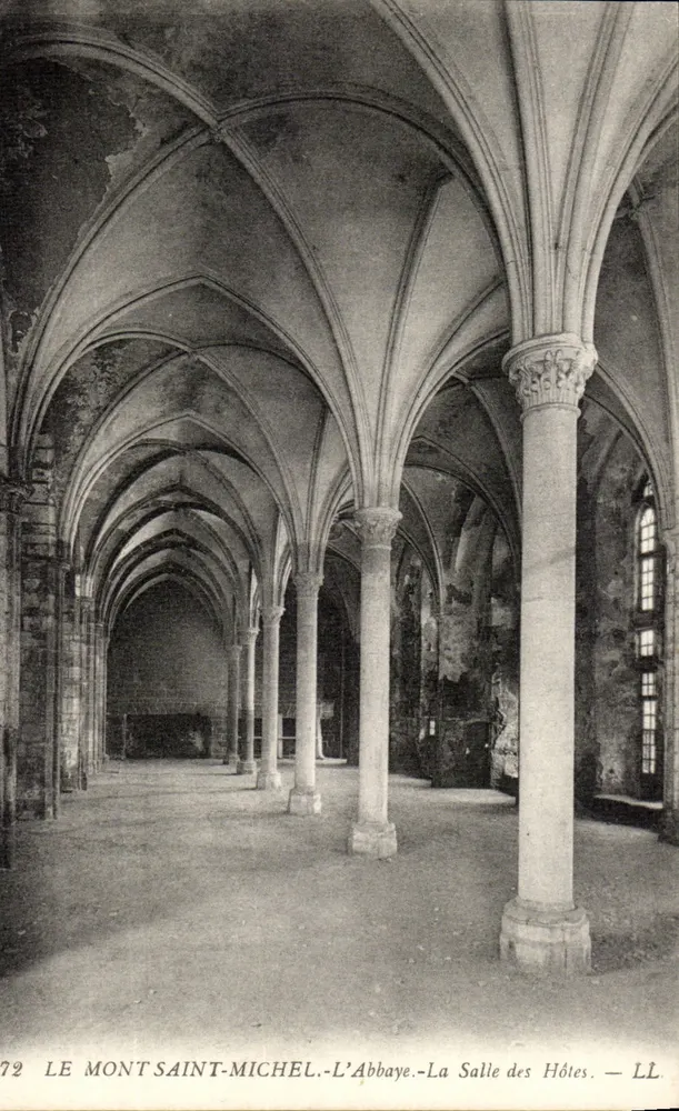 Mont Saint-Michel - Die Abtei - Der Gästesaal — LL - Vorderseite