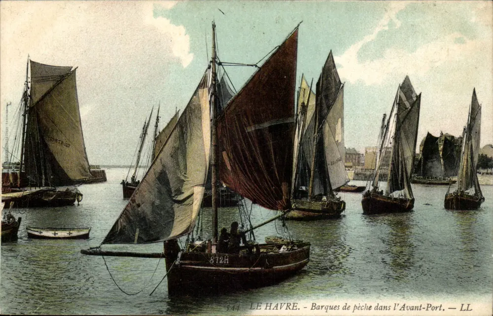 Le Havre — Fischboote im Avant-Port — LL - Vorderseite