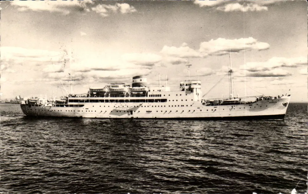 Dampfschiff "BRAZZA" — Compagnie Maritime des Chargeurs Réunis — Sénégal - Vorderseite