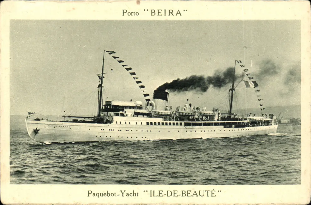 Dampfschiff-Yacht "ILE-DE-BEAUTÉ" — Hafen "BEIRA" — Verleger nicht sichtbar - Vorderseite