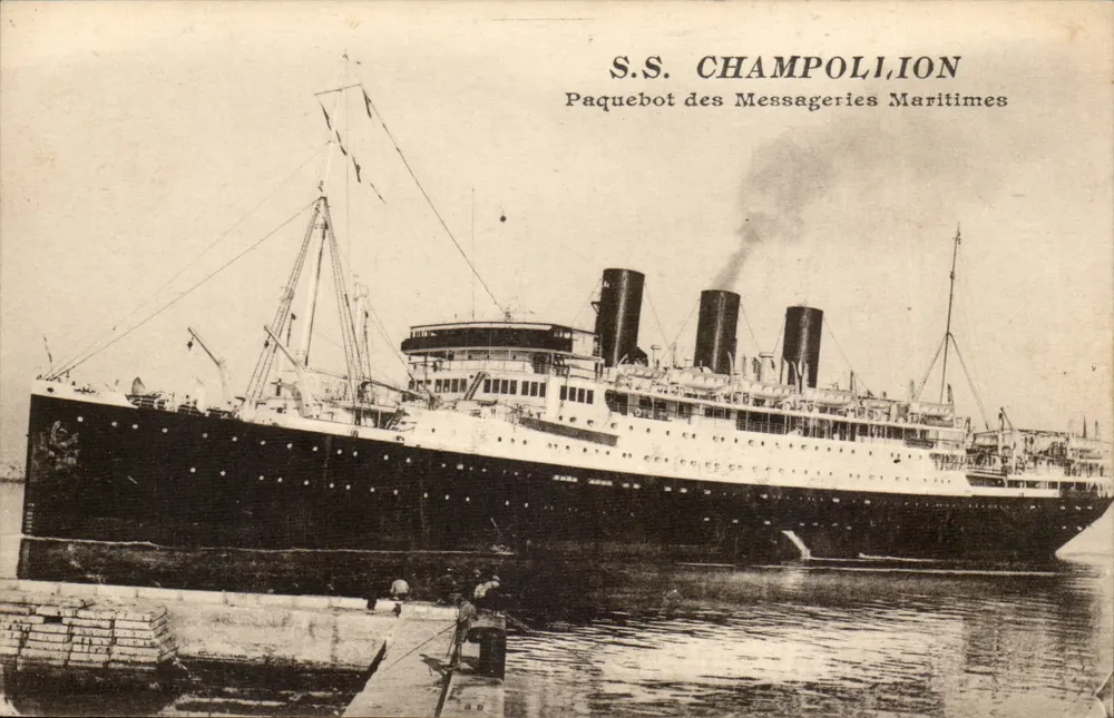 S.S. CHAMPOLLION — Dampfer der Messageries Maritimes - Vorderseite