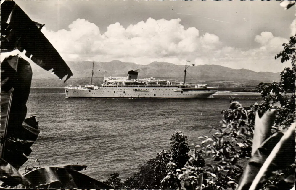 Kreuzer French Line "Colombie" — Compagnie Générale Transatlantique — Editions ESTEL - Vorderseite