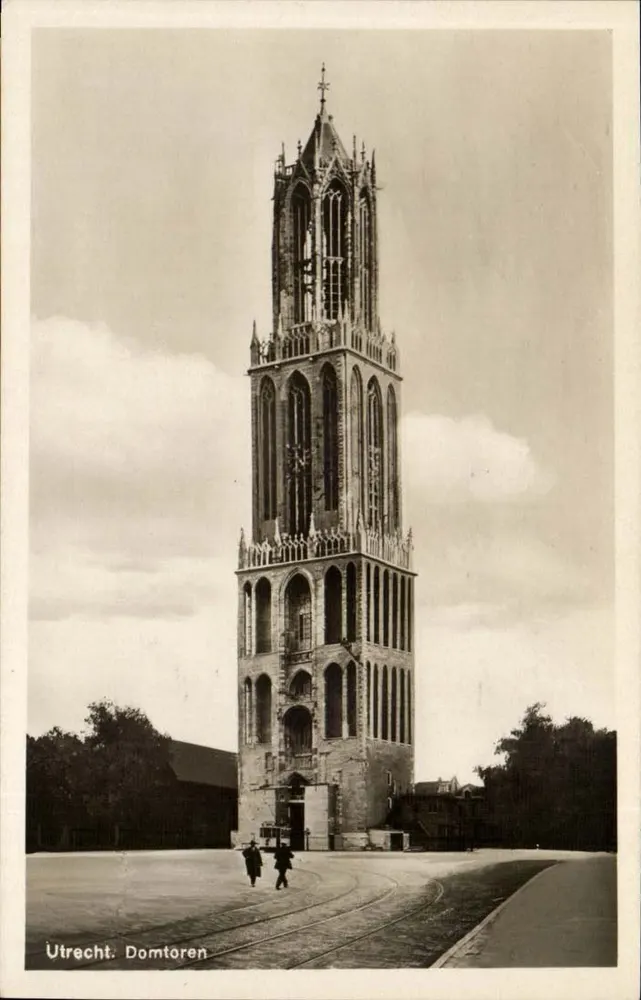 Utrecht: Domtoren — torre gotica — editore Artur Klitzach & Co., Den Haag - Recto