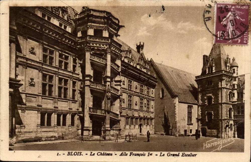 Blois - Das Schloss - Flügel François Ier - Der Große Treppenaufgang — Harmignies - Vorderseite