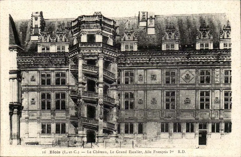 Blois (L.-et-C.) — Ansicht des Schlosses, Großer Treppenaufgang, Flügel von François Ier — R.D. — n°16 - Vorderseite