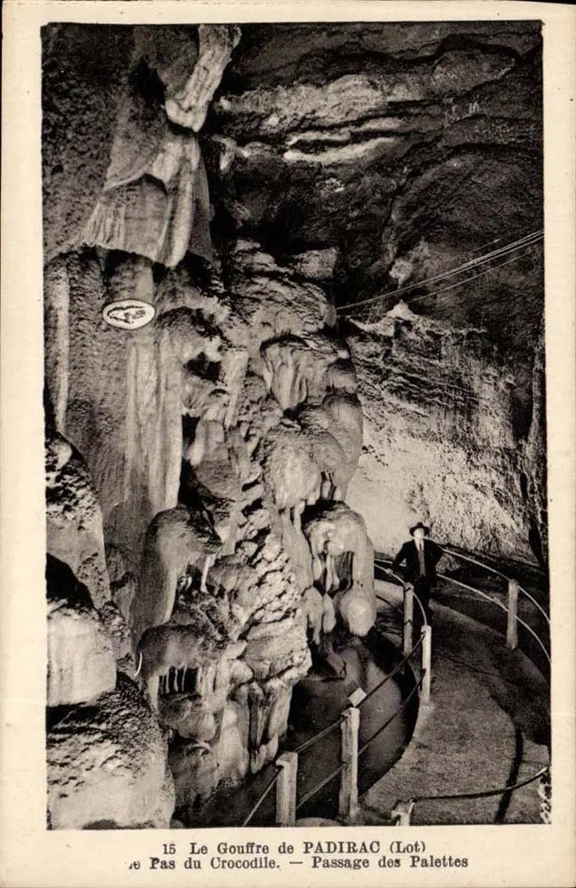 Der Gouffre de PADIRAC (Lot) — Passage des Palettes — Le Pas du Crocodile — Phototypie Hélie M. François - Vorderseite