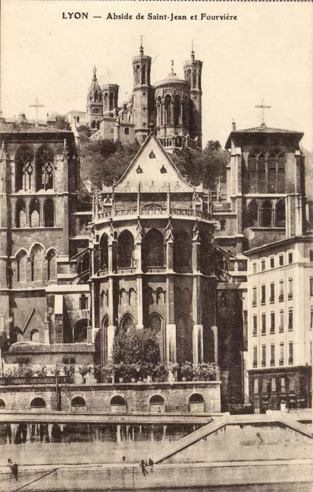LYON — Abside de Saint-Jean e Fourvière - Frente