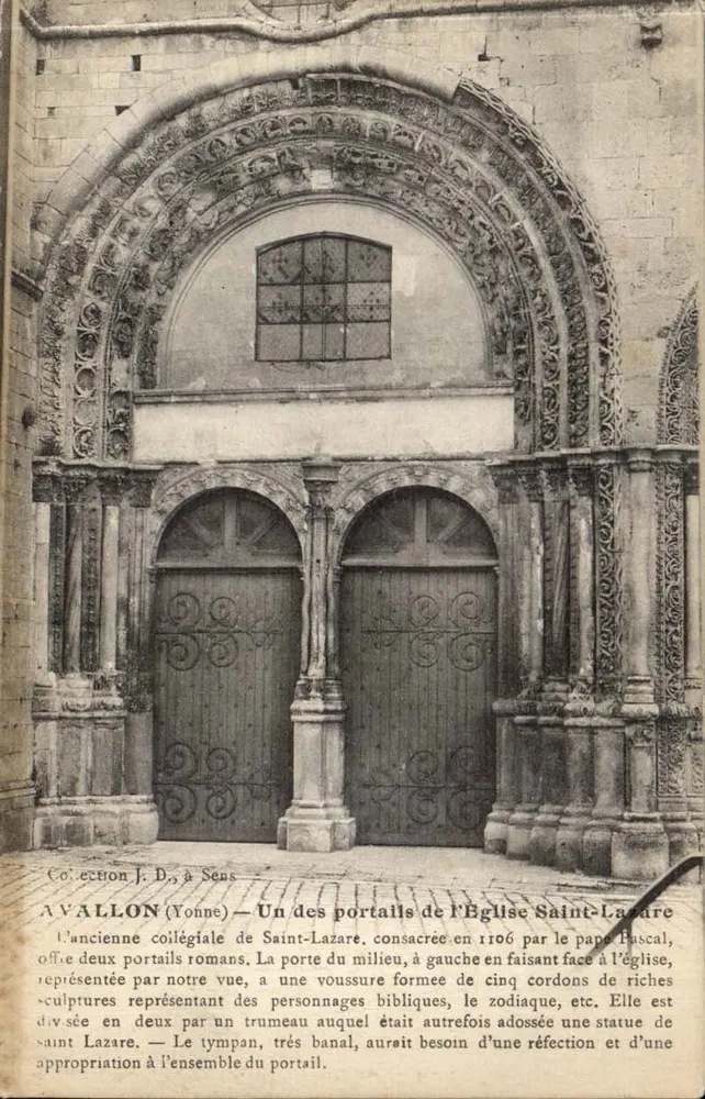 Avallon (Yonne) — Eines der Portale der Kirche Saint-Lazare — Sammlung J. D., in Sens - Vorderseite