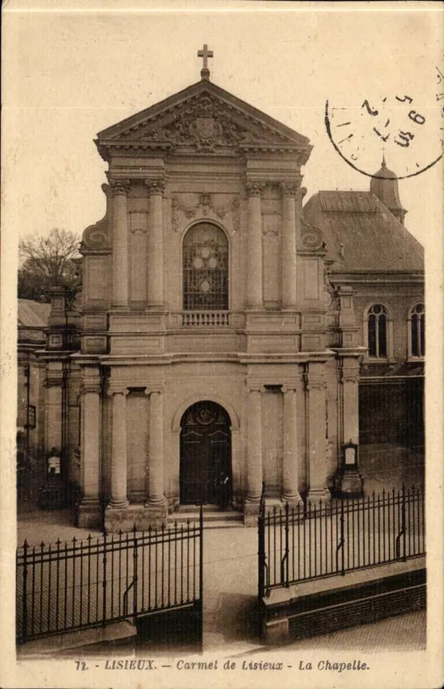 Lisieux - Carmel de Lisieux - Die Kapelle - Vorderseite