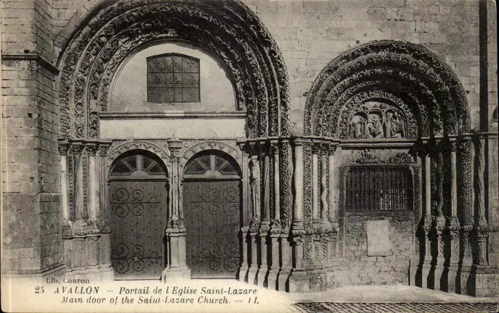Avallon — Portal der Kirche Saint-Lazare — Lib. Couron, Nr. 25 - Vorderseite