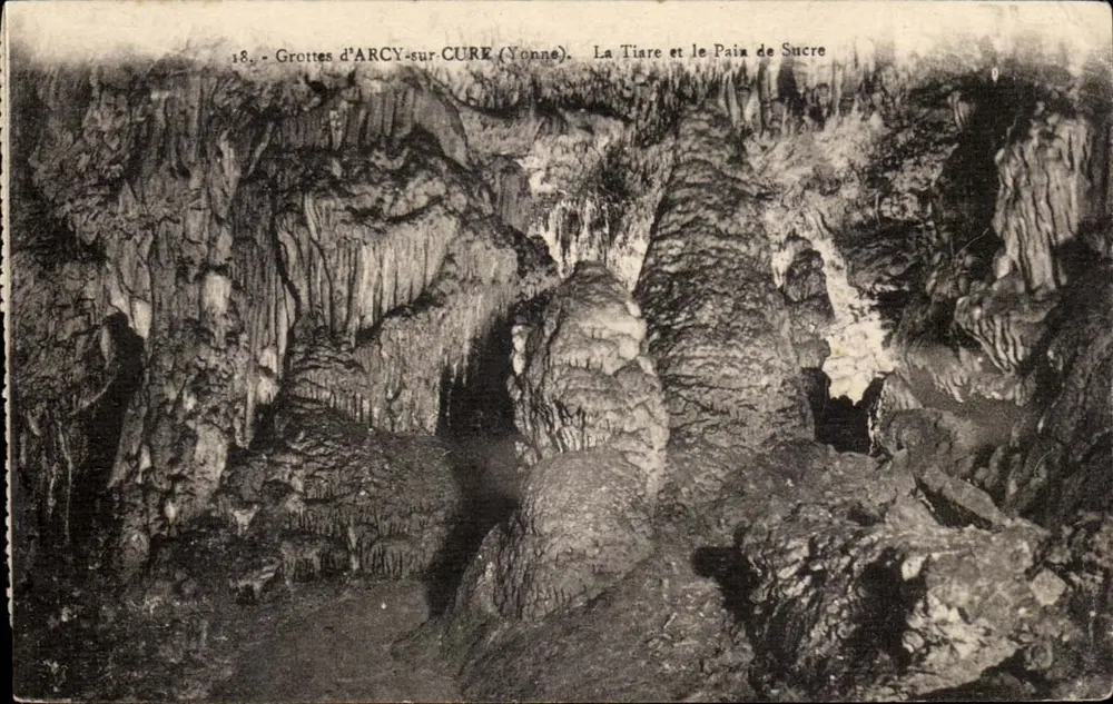 Grotten von Arcy-sur-Cure (Yonne) — La Tiare und Le Pain de Sucre — Édition du Châtel des Grottes - Vorderseite