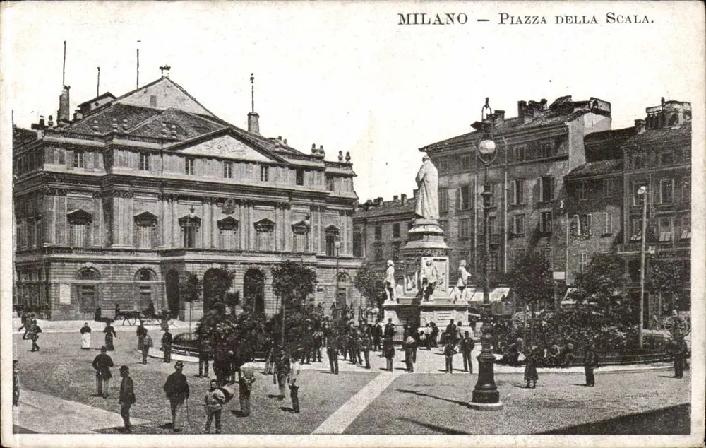 Mailand — Piazza della Scala — Verlag unbekannt, Seriennummer nicht sichtbar - Vorderseite