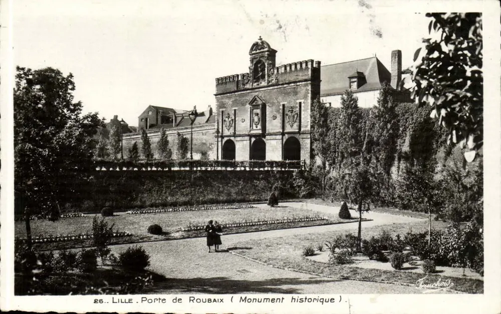 Lille. Porta de Roubaix — Monumento histórico — Edições Fauchon & Béchard, n°28 - Frente