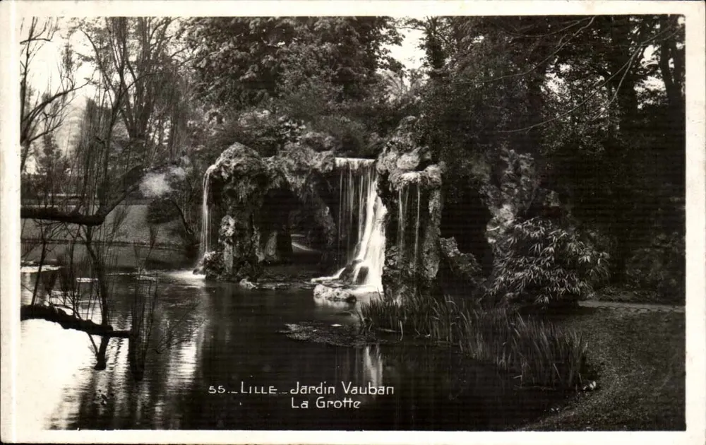 Lille - Jardin Vauban - La Grotte - Recto