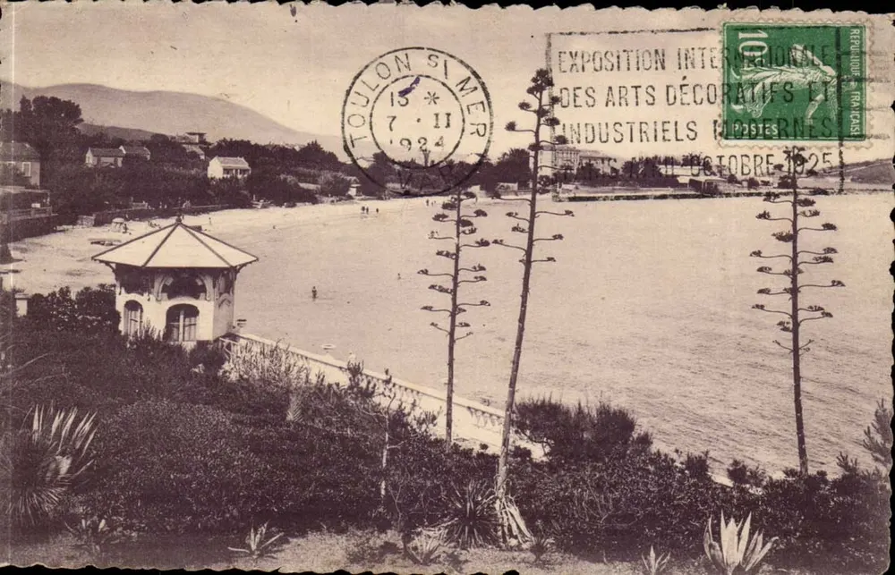 Toulon — Praia das Sablettes — Exposição Internacional dos Artes Decorativas e Industriais Modernas — 1925 - Frente