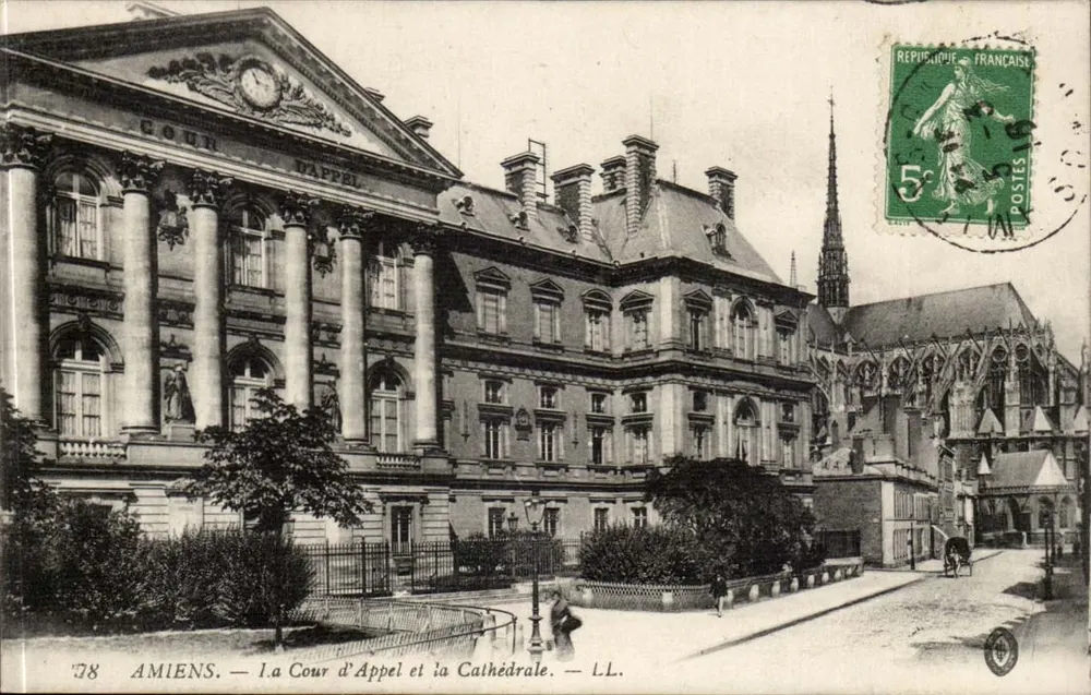 Amiens — A Corte de Apelação e a Catedral — L.L. n°78 - Frente