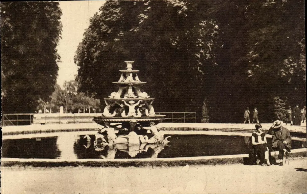 Fontaine de la Pyramide — Parc de Versailles — Édition Cassé, Versailles - Vorderseite