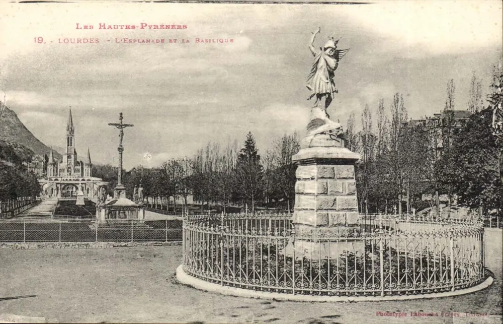 Lourdes - Esplanada i Bazylika — Phototypie Léonche Frères, Delours - Awers