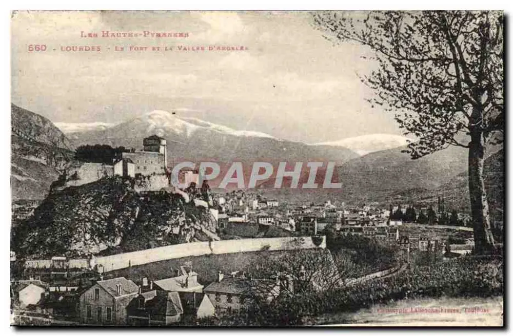 Lourdes - Der Bergfried und die Tal der Argelès — Les Hautes-Pyrénées, Verlag Labeuche Frères, Nr. 560 - Vorderseite