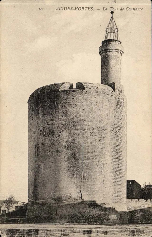 Aigues-Mortes — A Torre de Constance — ND.Phot - Frente