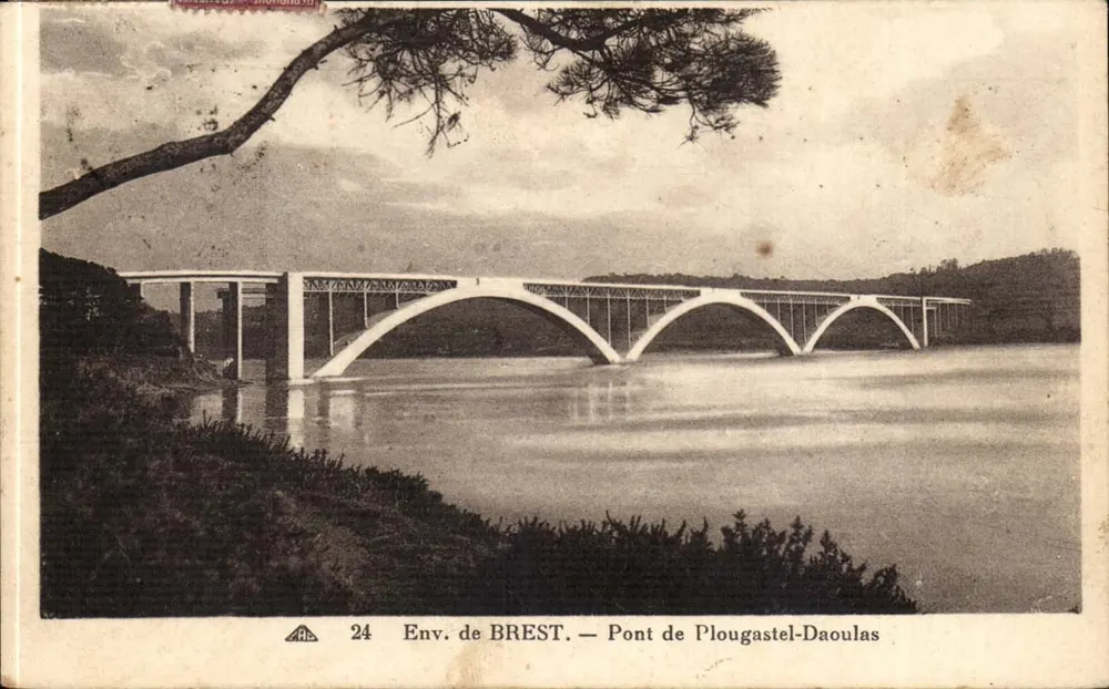 Env. de BREST — Ponte de Plougastel-Daoulas — Bilhete postal antigo n°24, editor: Ch. Les Arts - Shabbourg-Schil Lionéim - Frente