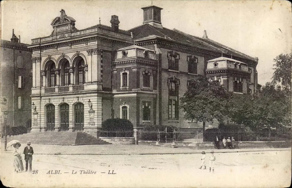Albi — Le Théâtre — LL. n°28 - Frente