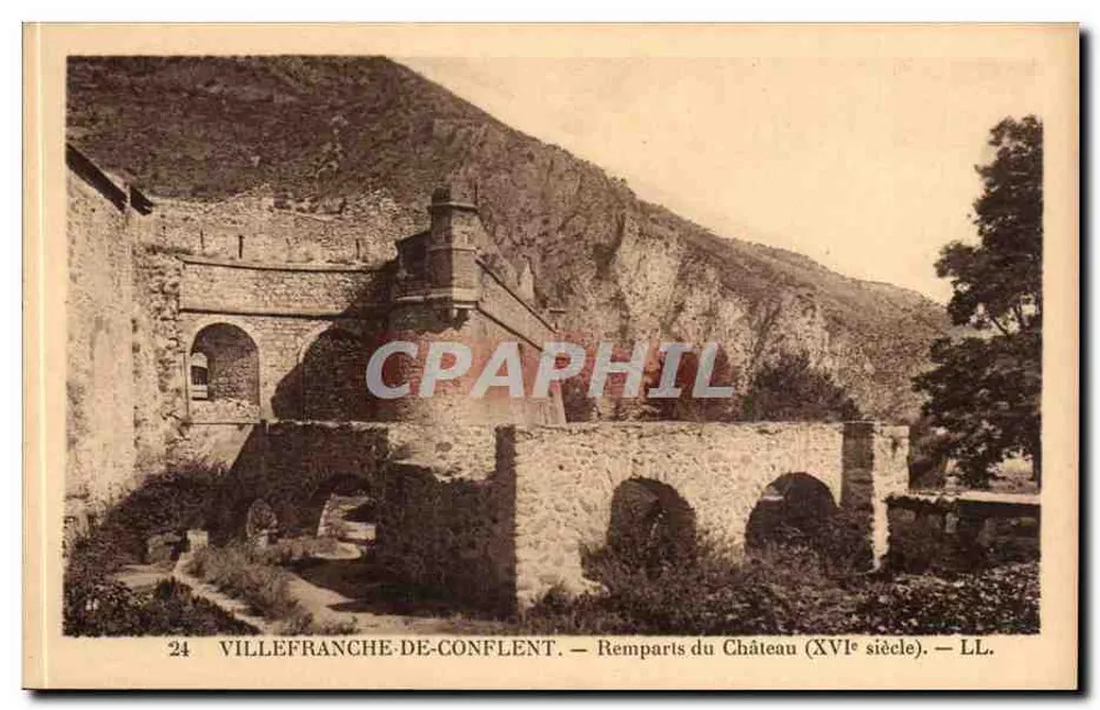 Villefranche-de-Conflent — Mauern des Schlosses (16. Jahrhundert) — LL. - Vorderseite