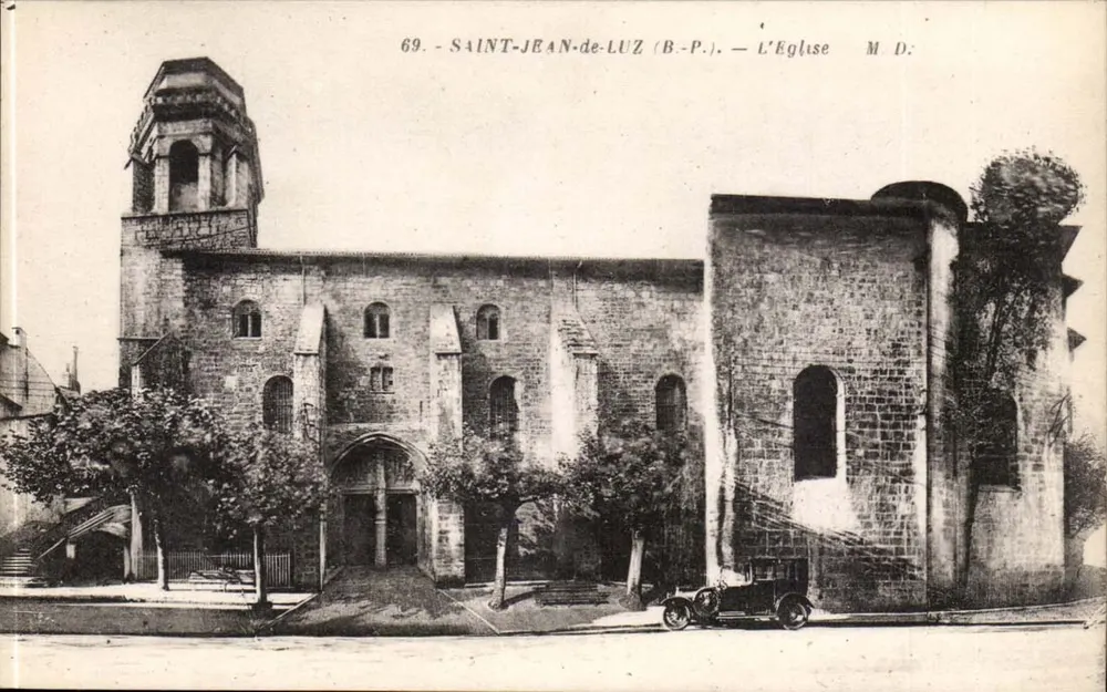 Saint-Jean-de-Luz (B.P.) — A Igreja — M.D. — n°69 - Frente