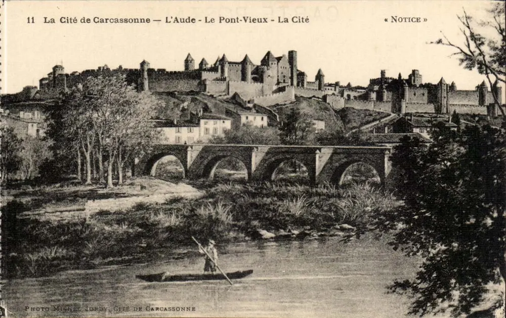 Carcassonne — L'Aude — Le Pont-Vieux — La Cité — Photo Misnet Jordy - Vorderseite