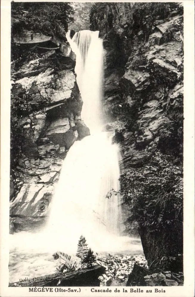 MEGEVE (Haute-Savoie) — Wasserfall der Belle au Bois — coll. Chaviff - Vorderseite