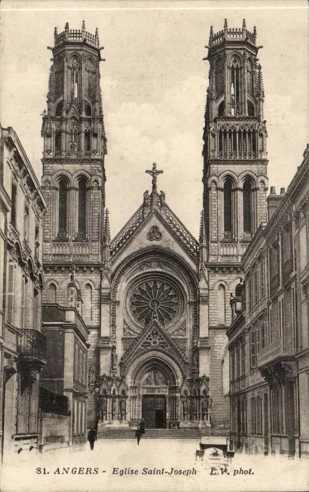 Angers - Igreja de São José — E.V. fot. n° 81 - Frente