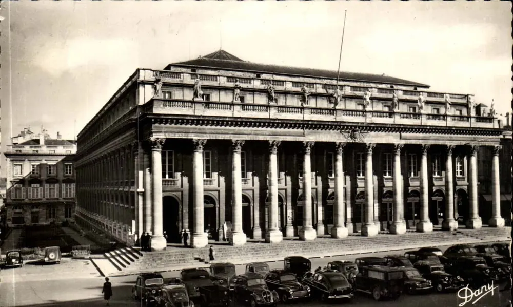 Bordeaux — O Grande Teatro — Editor RENAUD & BUZEAUD, n°184 - Frente