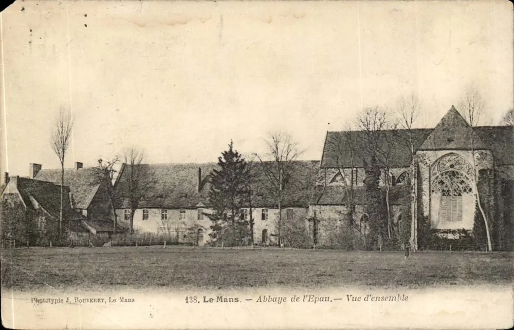 Le Mans — Abadia de l'Epau — Vista geral — Fototipia J. Bouveret, Le Mans, n° 138 - Frente
