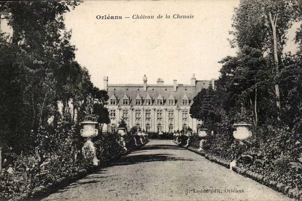 Orléans — Castelo da Chenaié — J. Lodde editor, Orléans - Frente