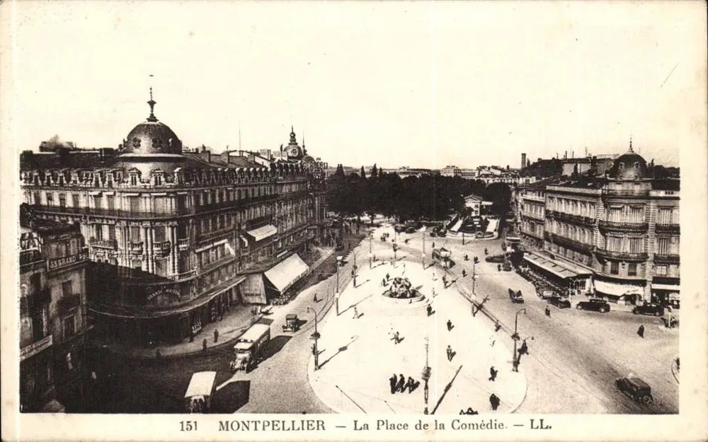 Montpellier — A Praça da Comédia — LL. - Frente